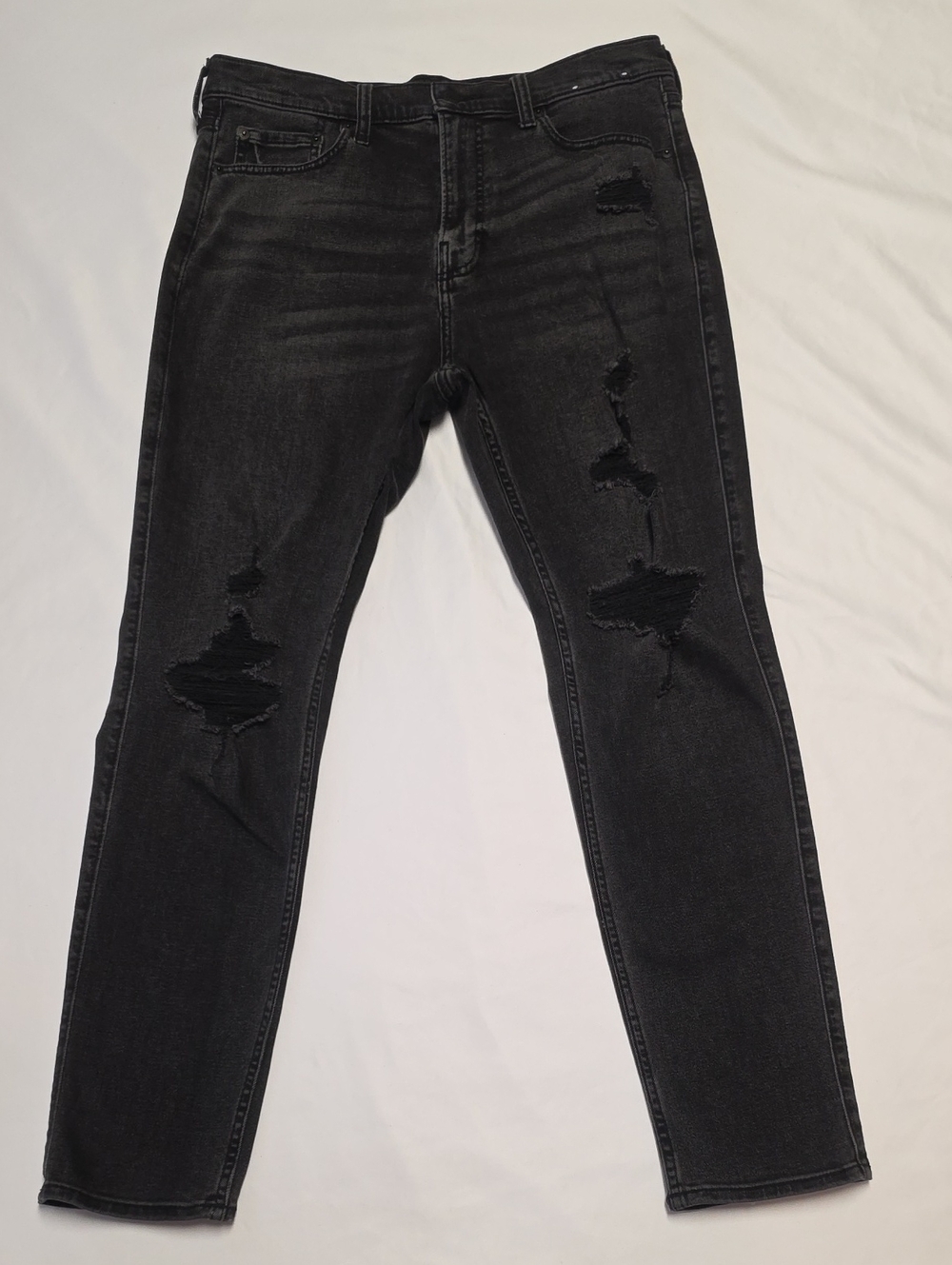 Hollister Co. Men's Washed Black Athletic Skinny Jeans